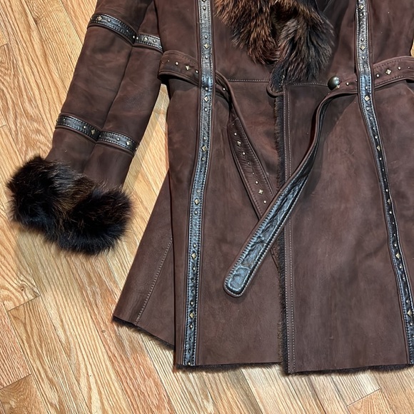 Rizal rich brown shearling coat. Size 34 fits like a true small - Picture 4 of 13